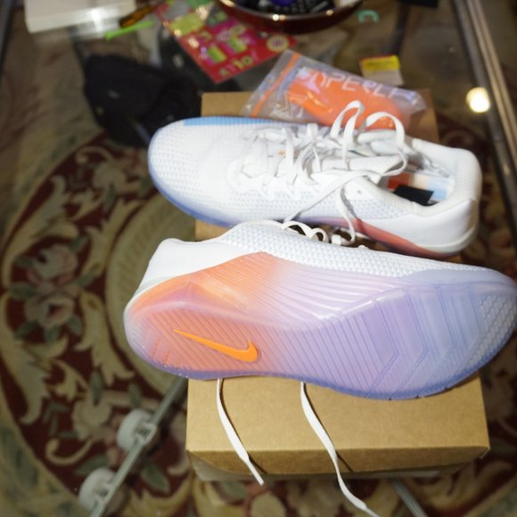 Brand New Nike Women's Metcon 5 Training Shoes 11 - Picture 5 of 9